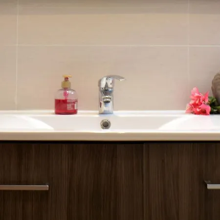 Apartamento En Con Piscina Y Parking * بلانيس
