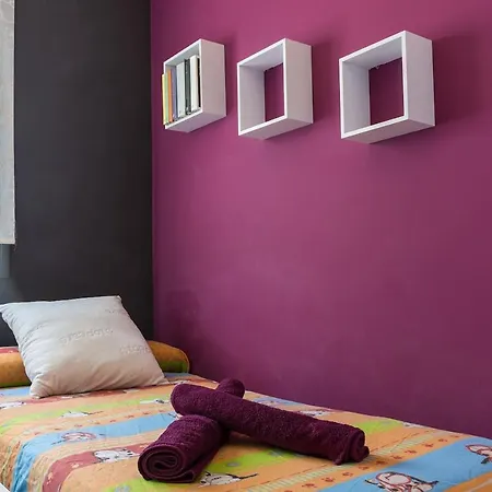 Apartamento En Con Piscina Y Parking 블랑스