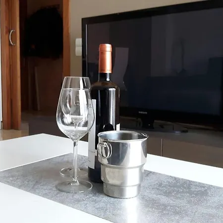 Apartamento En Con Piscina Y Parking *